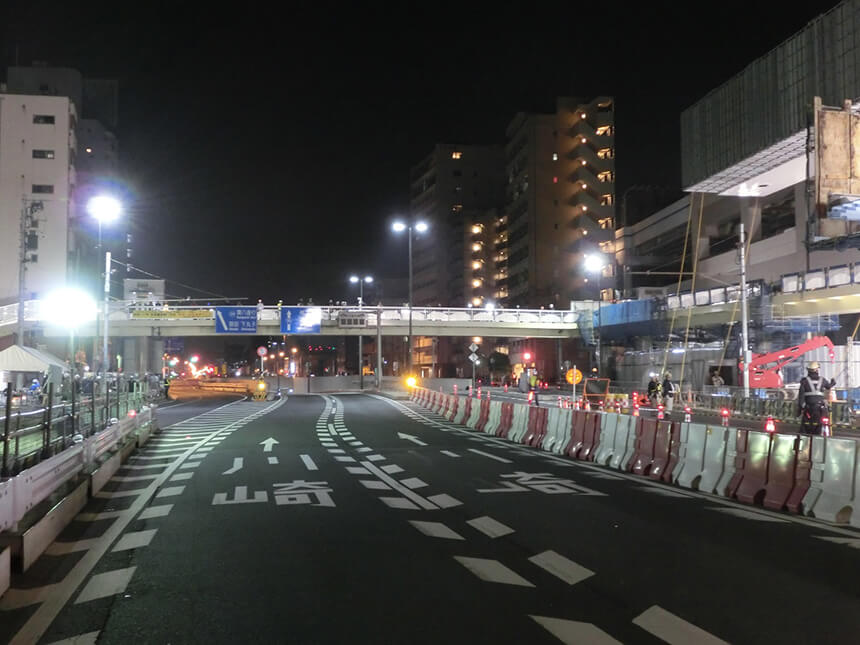 蒲田横断歩道橋工事