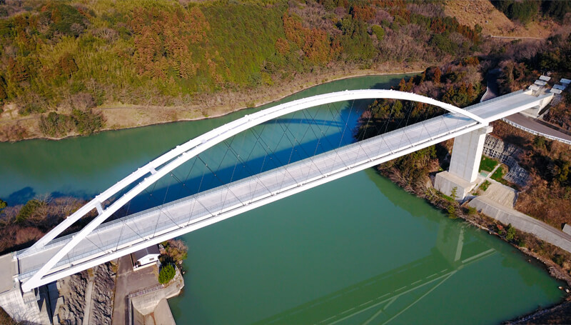 大分県／石山天空橋（ニールセンローゼ橋）が完成しました。