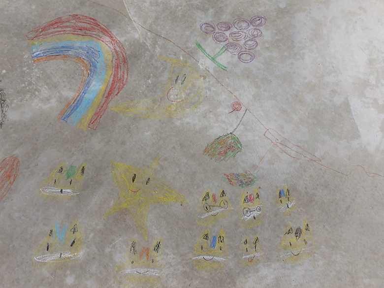 渋川こばと保育園 園児によるお絵描き会