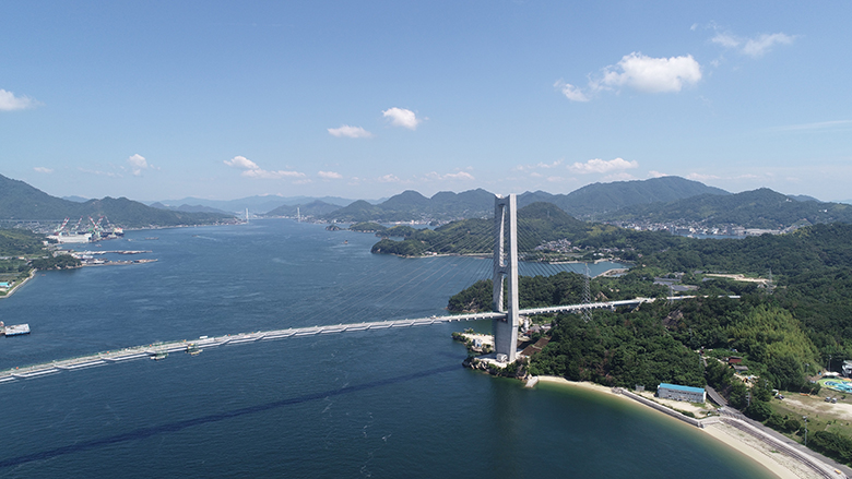 岩城橋／鋼桁部が無事閉合しました。