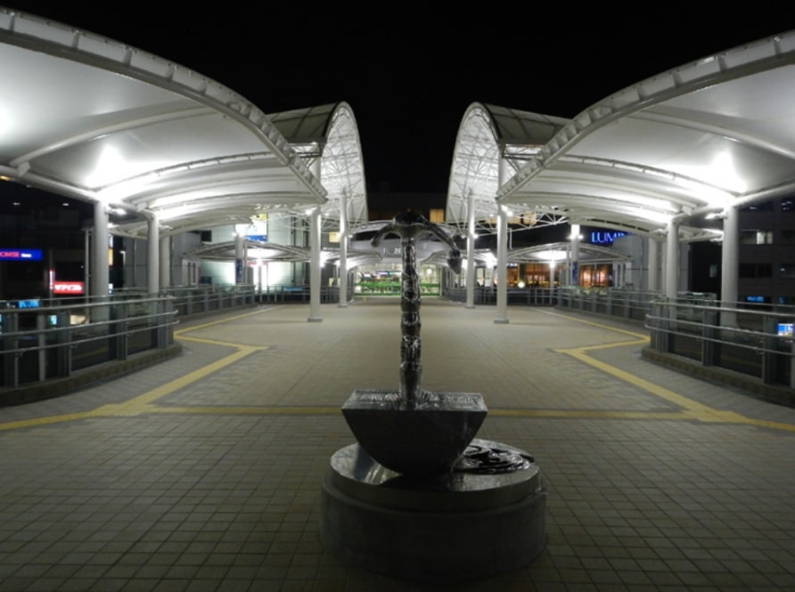 川越駅西口駅前広場歩行者用デッキ