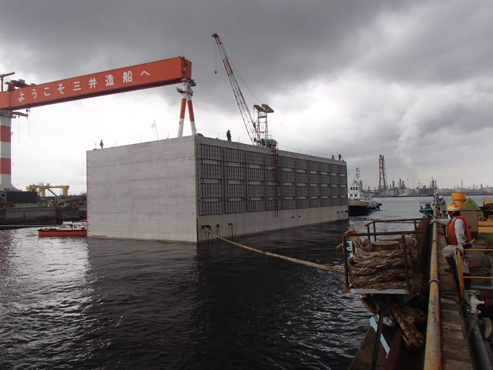 釜石湾口防波堤