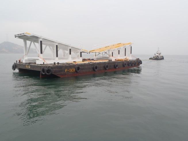 粭大島漁港浮桟橋